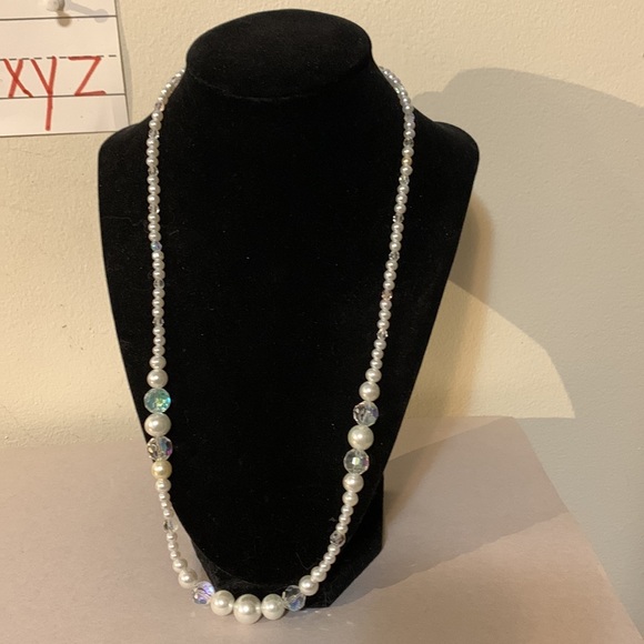 Gorgeous faux pearls and aurora borealis 24”* - Picture 5 of 6